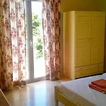Marinos Apartamento