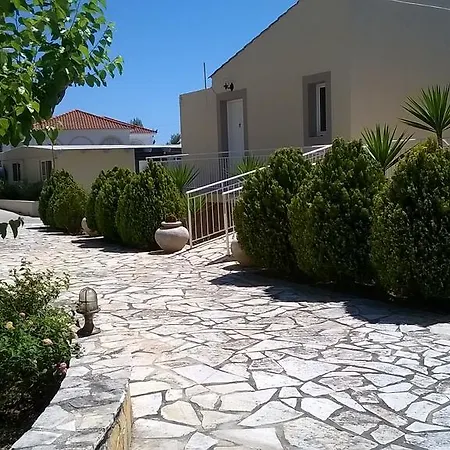 Marinos דירה לאסי